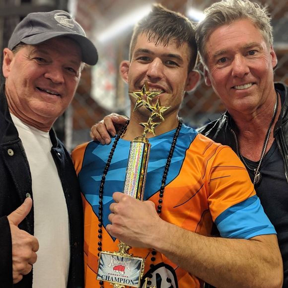 Meet your Posher, Colin - Picture 1 of 1